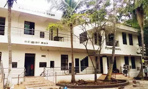 காதல் ஜோடி எஸ்.பி. அலுவலகத்தில் தஞ்சம்