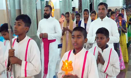 மணிப்பூர் மாநிலத்தில் அமைதி திரும்ப வேண்டி தெற்கு கள்ளிகுளம் மாதா கோவிலில் சிறப்பு பிரார்த்தனை