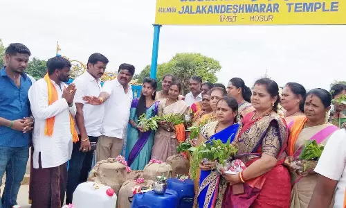 சந்திர சூடேஸ்வரர் கோவில்  புனிதநீர் ஊர்வலம்