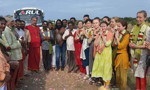 கோவை வந்த ரஷ்ய நாட்டு குழுவினர்