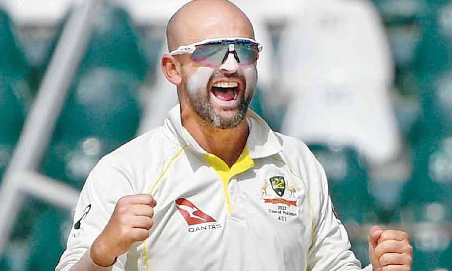 பேட்ஸ்மேனாக அரிய சாதனைப் படைத்த நாதன் லயன் | Nathan Lyon registers ...