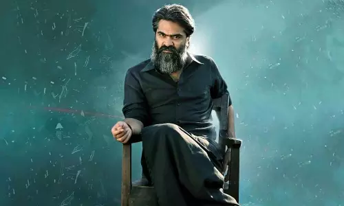 50வது படத்தில் பிரபல நடிகருக்கு வில்லனாகும் சிம்பு