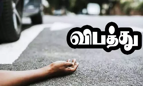மொபட் மீது கார் மோதி பெண் பலி; தங்கை படுகாயம்