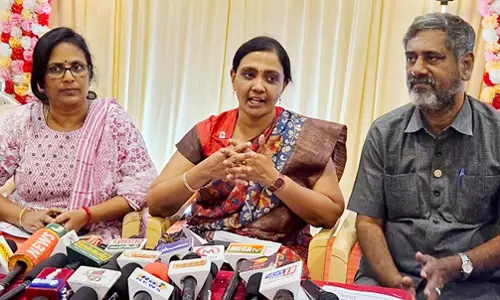 ஆதரவற்ற பெண்களின் பொருளாதாரத்தை மேம்படுத்த இலவசமாக ஆட்டோக்கள் வழங்கப்படும்