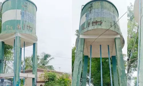 பழுதடைந்த மேல்நிலை நீர்த்தேக்க தொட்டியை அகற்ற வேண்டும்