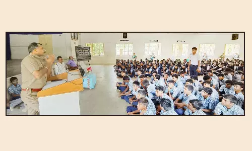 போதை பொருள் தடுப்பு விழிப்புணர்வு கூட்டம்