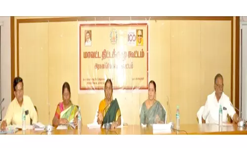 பொருளாதார மற்றும் சமுதாய மேம்பாட்டிற்கான திட்டங்களை வகுக்க வேண்டும்