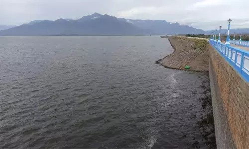 பவானிசாகர் அணையின் நீர்மட்டம் 77 அடியாக குறைந்தது