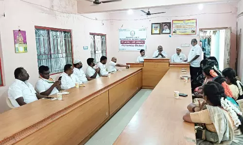 தேன்கனிக்கோட்டையில் பேரூராட்சி மன்ற கூட்டம்