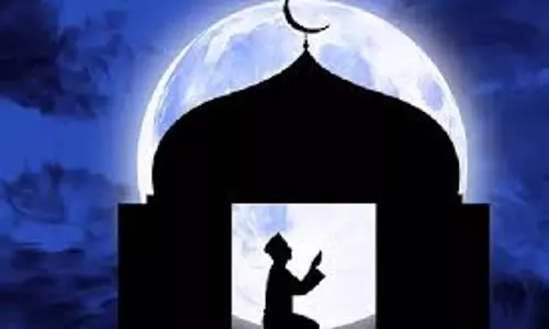 பக்ரீத் பண்டிகையையொட்டி தருமபுரி, கிருஷ்ணகிரியில் இஸ்லாமியர்கள் சிறப்பு தொழுகை