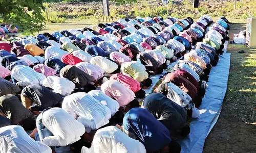 கும்பகோணம் பகுதியில் பக்ரீத் பண்டிகை சிறப்பு தொழுகை