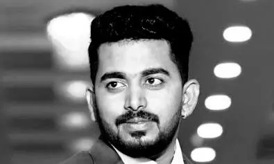 புதுச்சேரியில் மின்னல் தாக்கி பெங்களூரு சுற்றுலா பயணி பலி