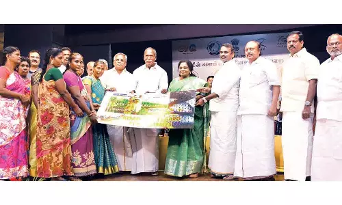 புதுவை மாநிலத்தில் மீன்பிடி துறைமுகங்கள் அமைக்க ரூ.100 கோடி நிதி
