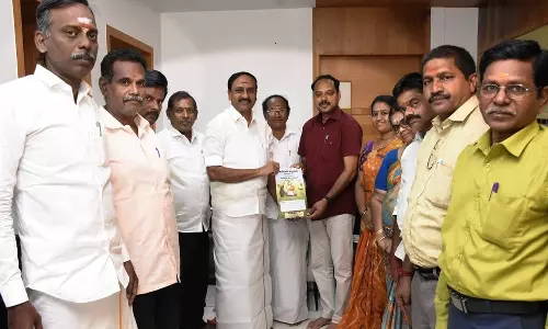புதுக்கோட்டையில் 10 நாட்கள் நடைபெற உள்ள கம்பன் பெருவிழா அழைப்பிதழ் வெளியீடு