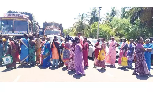 பொதுமக்கள் திடீர் மறியல்