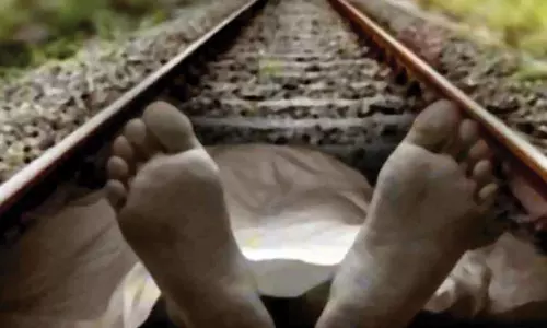 ரெயிலில் அடிபட்டு வாலிபர் சாவு