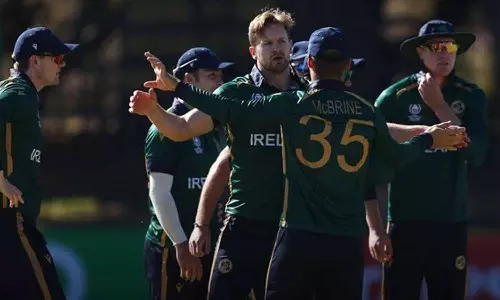 அயர்லாந்துக்கு 197 ரன்கள் இலக்கு நிர்ணயித்தது அமெரிக்கா