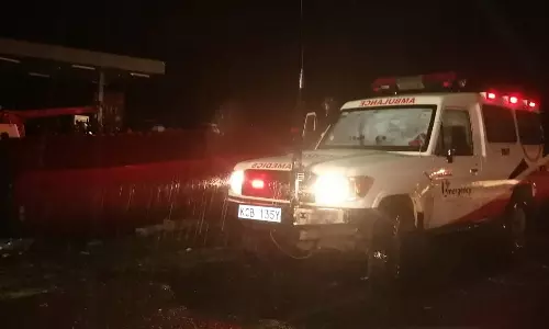 கென்யாவில் கட்டுப்பாட்டை இழந்த லாரி வாகனங்கள் மீது மோதி விபத்து - 48 பேர் பரிதாப பலி