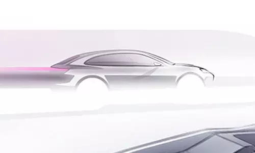 முற்றிலும் புதிய எலெக்ட்ரிக் கார் - அசத்தல் டீசர் வெளியிட்ட போர்ஷே!