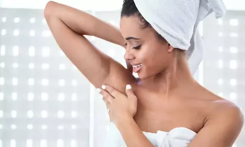 அக்குள் கருமை சங்கடத்தை உண்டாக்குகிறதா? எளிதில் அகற்றும் இயற்கை வழிமுறைகள்...