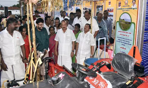 கடலூர் தேவனாம்பட்டினத்தில் நெய்தல் கோடை விழா: அமைச்சர்கள் எம்.ஆர்.கே. பன்னீர்செல்வம், ராமச்சந்திரன் தொடங்கி வைத்தனர்