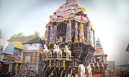 இன்று காலை பச்சை சாத்தி கோலத்தில் காட்சியளித்த நடராஜர்: நெல்லையப்பர்-காந்திமதி அம்பாள் கோவிலில் நாளை ஆனிப்பெருந்திருவிழா தேரோட்டம்