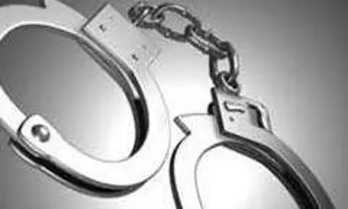 பணம் வைத்து சூதாடிய 3 பேர் கைது