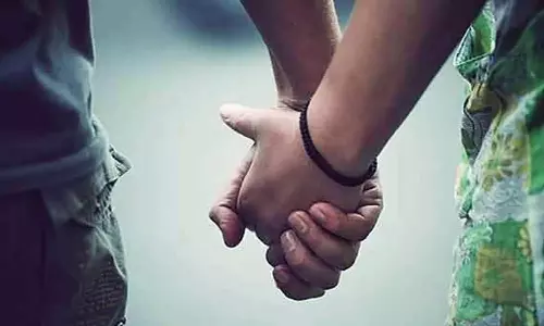 கோவையில் திருமணம் ஆன பெண் வாலிபருடன் ஓட்டம்