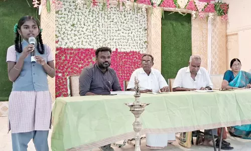 தருமபுரியில் மாணவ, மாணவிகளுக்கு பேச்சு போட்டி