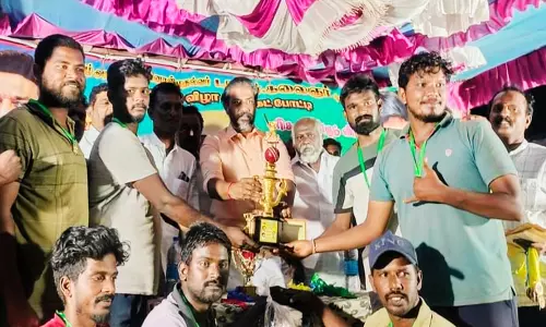 விராலிபட்டியில் கருணாநிதி நூற்றாண்டு விழா கிரிக்கெட் போட்டி