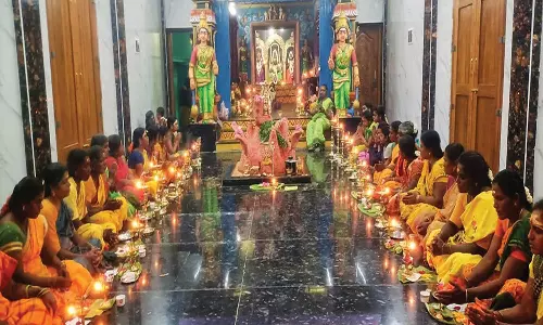 புளியங்குடி பவானி அம்மன் ஆலயத்தில் பவுர்ணமி பூஜை