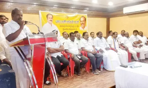 தருமபுரி பா.ம.க. சார்பில் மாணவர் சங்க பொதுக்குழு கூட்டம்