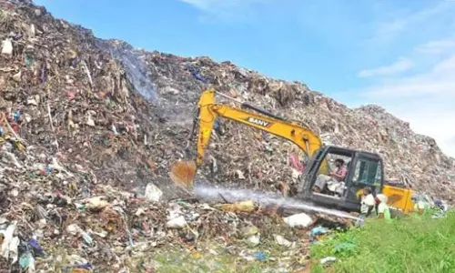 ரூ.43 லட்சம் மதிப்பில் மக்காத குப்பை சேமிப்பு கிடங்கு