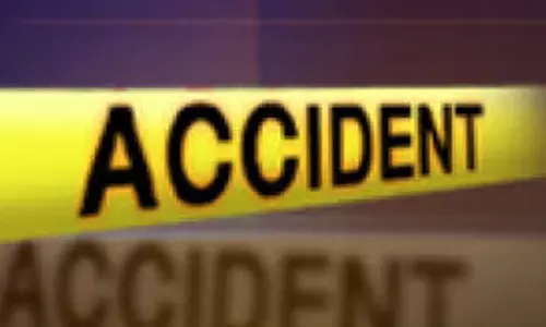 சூலூர் பாப்பம்பட்டி பிரிவில் அடுத்தடுத்து 2 விபத்துகள்