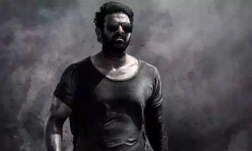 சலார் பட டீசர் அறிவிப்பு.. அதிர்ச்சியில் ரசிகர்கள்