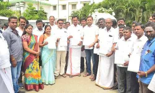 கோவையில் இருந்து கேரளாவுக்கு கனிமவளங்கள் கடத்துவதை தடுக்க வேண்டும்- பா.ஜ.க கோரிக்கை