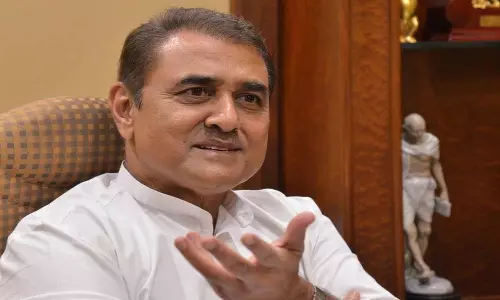 தேசியவாத காங்கிரசில் இருந்து பிரபுல் பட்டேல் நீக்கம்.. தகுதிநீக்கம் செய்யவும் கட்சி தலைமை நடவடிக்கை