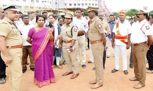 கிருஷ்ணகிரியில் மாங்கனி கண்காட்சி நடைபெறும் இடத்தில் அடிப்படை வசதிகள்