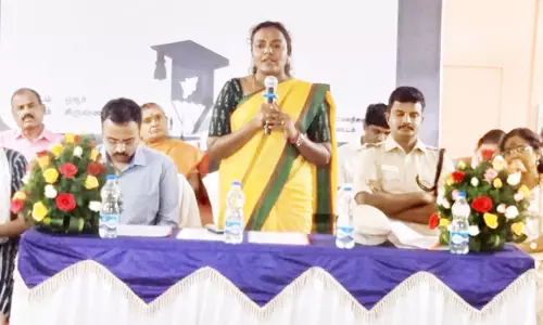 நான் முதல்வன் திட்டத்தின் கீழ் ஓசூரில் உயர் கல்வி முகாம்