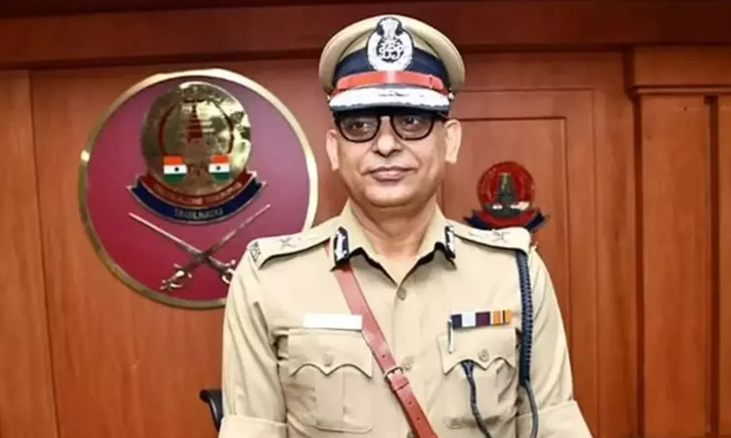 பொதுமக்களை நேரில் சந்தித்து குறைகளை கேட்கிறார் டி.ஜி.பி.- வாரத்தில் 5 நாட்கள் மனு கொடுக்கலாம்