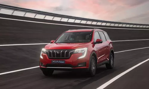 20 மாதங்களில் இத்தனை யூனிட்களா? தொடர்ந்து அசத்தும் மஹிந்திரா XUV700
