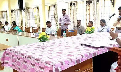 நகர் மன்ற கூட்டம்