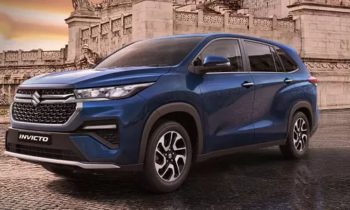 ரூ. 24 லட்சம் பட்ஜெட்டில் இந்தியாவில் அறிமுகமான மாருதி சுசுகி இன்விக்டோ