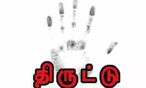 பொள்ளாச்சியில் தனியார் நிறுவன ஊழியரின் மோட்டார் சைக்கிளை திருடிய மெக்கானிக்