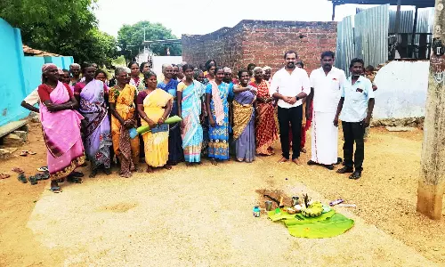 நாங்குநேரி யூனியன் பொத்தையடி கிராமத்தில் ரூ.10 லட்சத்தில் சிமெண்ட் சாலை பணிக்கான பூமி பூஜை
