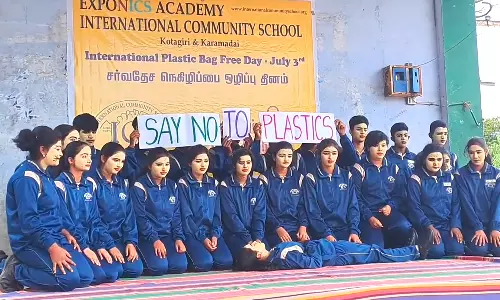 கோத்தகிரியில் மாணவ, மாணவிகள் விழிப்புணர்வு பேரணி