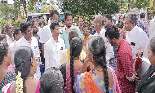 பட்டா கேட்டு பொதுமக்கள் போராட்டம்