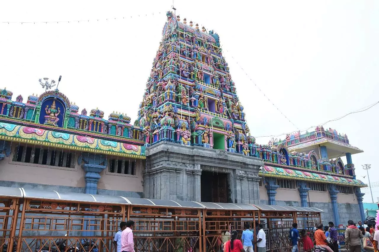 சமயபுரம் உண்டியல் திறக்கப்பட்டு காணிக்கை எண்ணப்பட்டது சமயபுரம் உண்டியல் திறக்கப்பட்டு காணிக்கை எண்ணப்பட்டது
