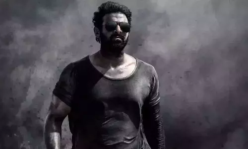 இணையத்தை கலக்கும் பிரசாந்த் நீல்-பிரபாஸ் கூட்டணியின் சலார் பட டீசர்