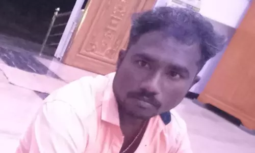 1500 பெண்களை செல்போனில் படம் பிடித்த வேன் டிரைவர் கைது